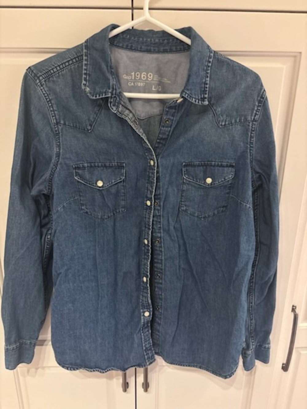 Gap 1969 Women's Denim Button-Front Shirt - Blue large